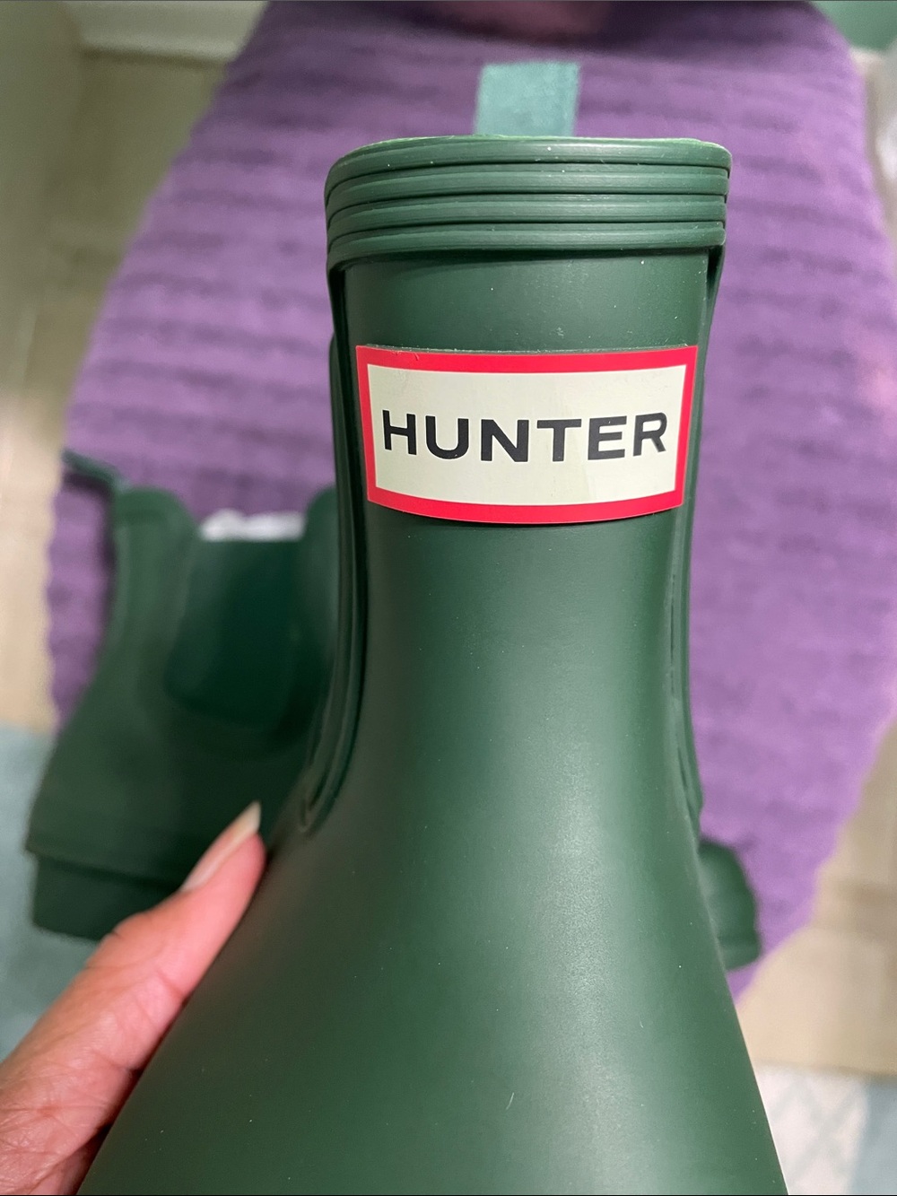 BRAND NEW!!! Women’s Hunter Short Rain Boots in Hunter Green - Picture 4 of 8